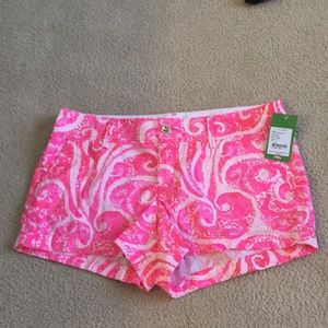 Lilly Pulitzer Walsh Shorts in pattern Pink Pout